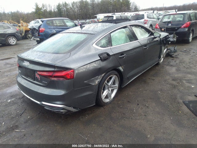 2022 Audi A5, VIN: WAUFACF59NA009161