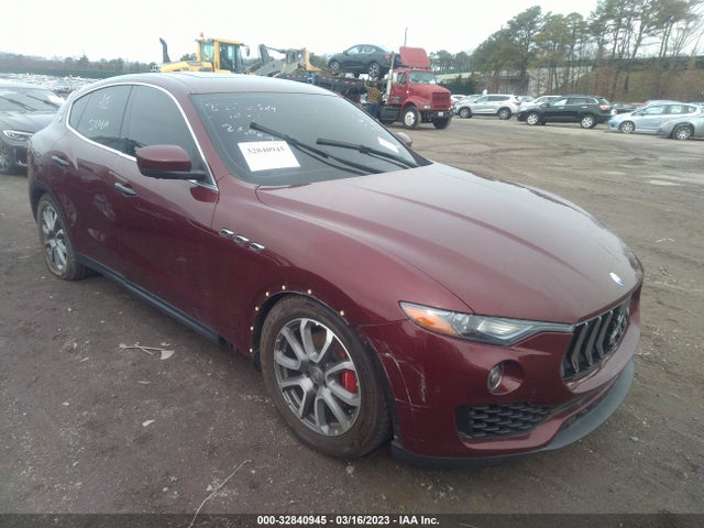 2017 Maserati Levante, VIN: ZN661XUA0HX243893