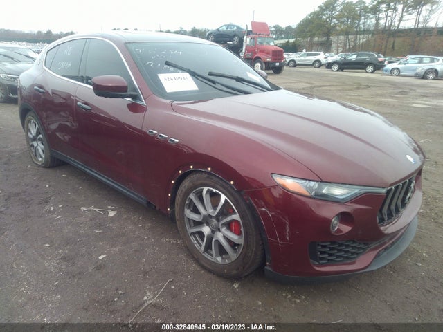 2017 Maserati Levante, VIN: ZN661XUA0HX243893