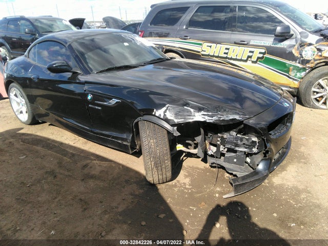 2016 BMW Z4, VIN: WBALL5C51G5A21008