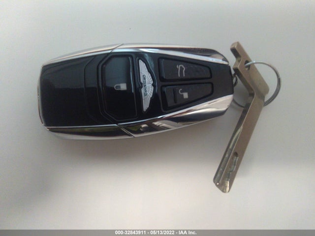 2021 Aston Martin Vantage, VIN: SCFSMGBW3MGP05865
