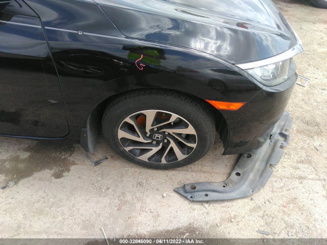 2018 Honda Civic, VIN: 2HGFC4B51JH301473