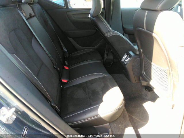 2022 Volvo XC40, VIN: YV4ED3UR6N2647791