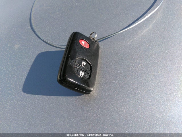 2016 Toyota Prius, VIN: JTDZN3EU1GJ048083