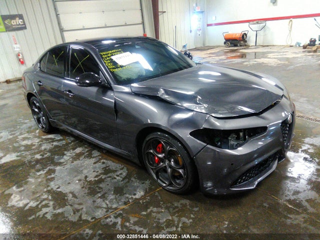 2019 Alfa Romeo Giulia, VIN: ZARFANAN2K7606219