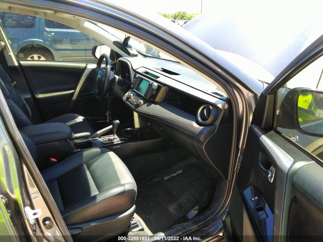 2016 Toyota RAV4, VIN: JTMDJREV0GD043375