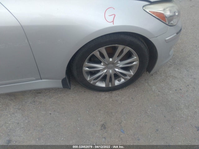 2014 Hyundai Genesis, VIN: KMHGC4DD9EU263917