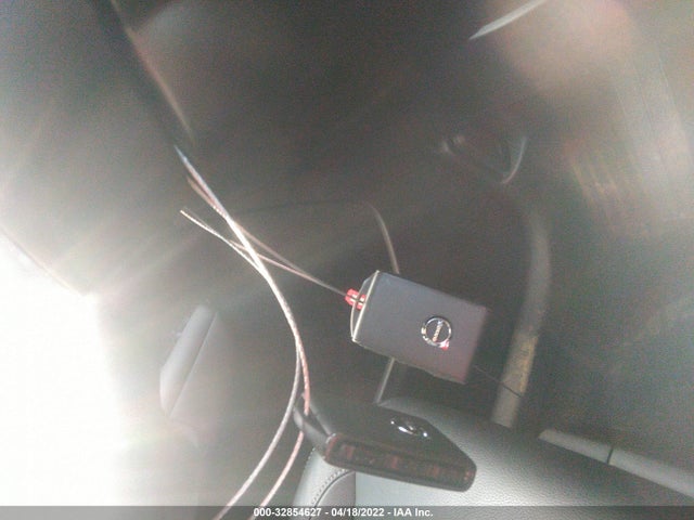 2019 Volvo XC40, VIN: YV4162UKXK2136943