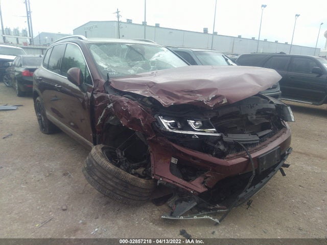 2017 Volkswagen Touareg, VIN: WVGRF7BP4HD005680