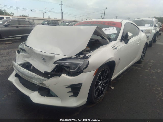 2020 Toyota 86, VIN: JF1ZNAA16L9753544