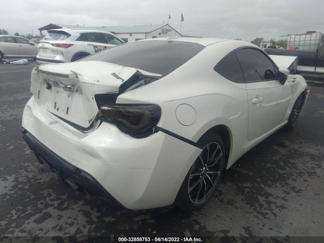 2020 Toyota 86, VIN: JF1ZNAA16L9753544
