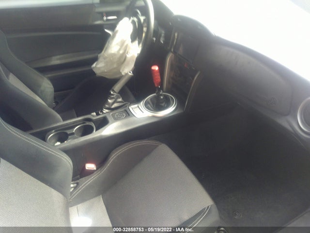 2020 Toyota 86, VIN: JF1ZNAA16L9753544