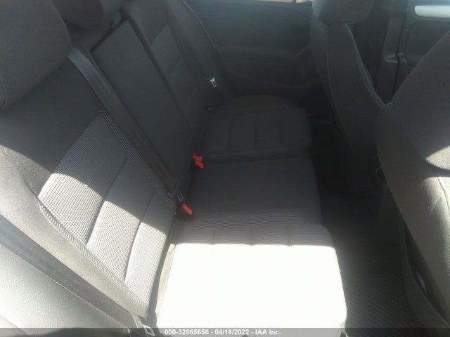 2014 Volkswagen Golf, VIN: WVWDB7AJ2EW011615