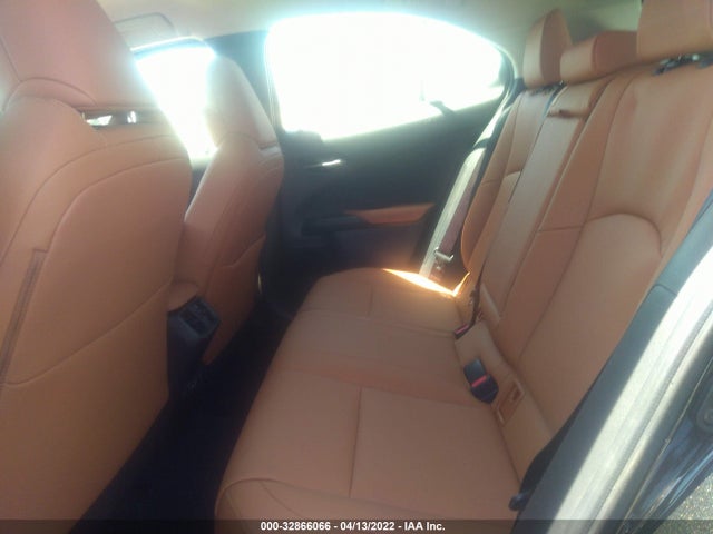 2022 Lexus UX, VIN: JTHX3JBHXN2048162