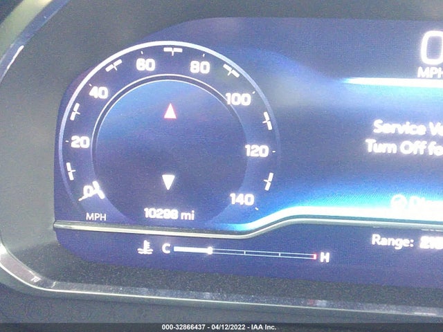 2022 Chevrolet Suburban, VIN: 1GNSCEKD5NR152024