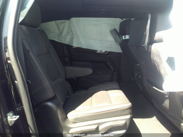 2022 Chevrolet Suburban, VIN: 1GNSCEKD5NR152024