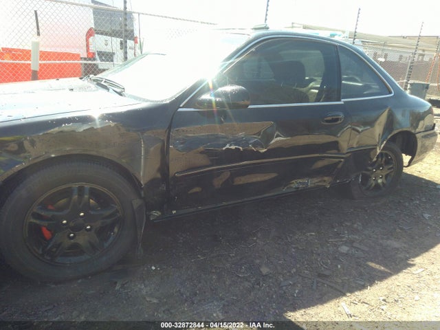 1998 ACURA CL VIN: 19UYA3255WL000191