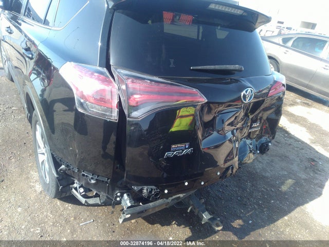 2016 Toyota RAV4, VIN: JTMRJREV5GD045595