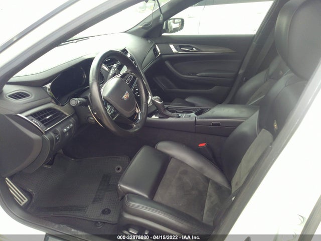 2017 Cadillac CTS, VIN: 1G6A15S68H0173828