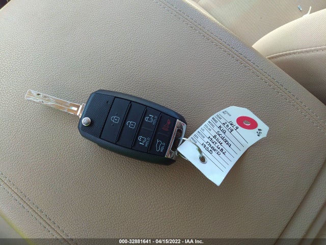 2019 Kia Sedona, VIN: KNDMB5C14K6511935