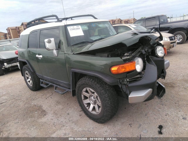 2014 Toyota FJ Cruiser, VIN: JTEBU4BF8EK187646