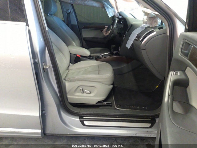 2016 Audi SQ5, VIN: WA1CGAFP5GA021895