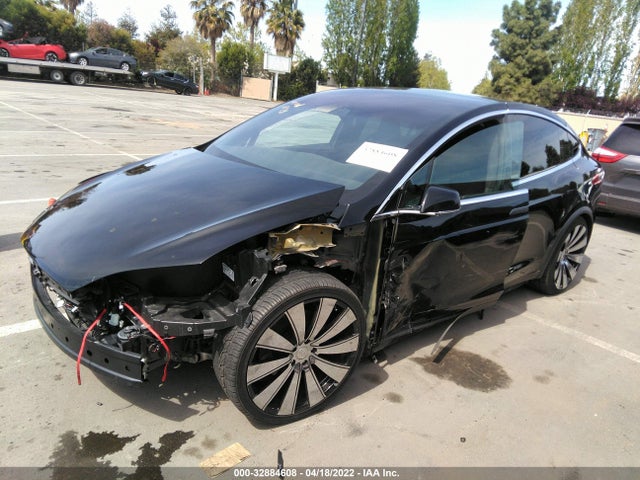 2018 Tesla Model X, VIN: 5YJXCAE26JF126016