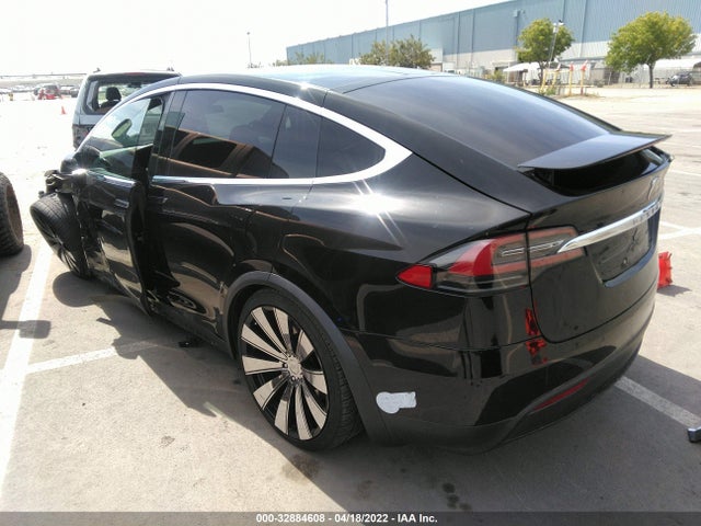 2018 Tesla Model X, VIN: 5YJXCAE26JF126016