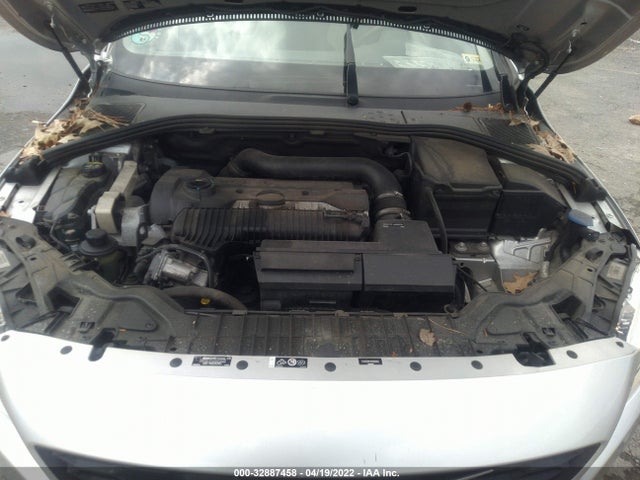 2016 Volvo V60, VIN: YV4612HK1G1008862