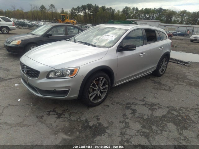 2016 Volvo V60, VIN: YV4612HK1G1008862