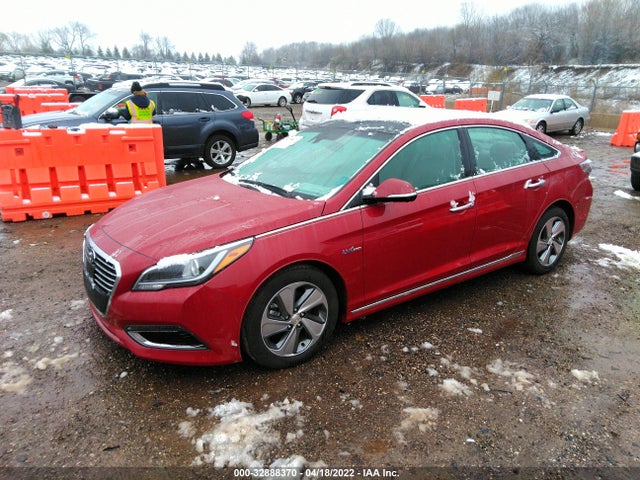 2016 Hyundai Sonata, VIN: KMHE34L15GA023203