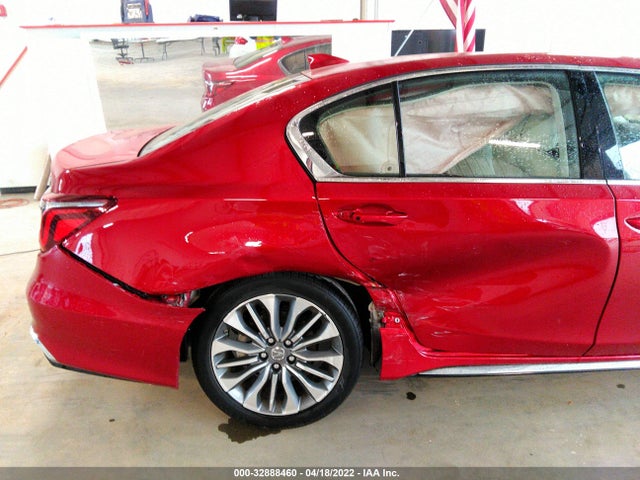 2018 Acura RLX, VIN: JH4KC1F58JC000688