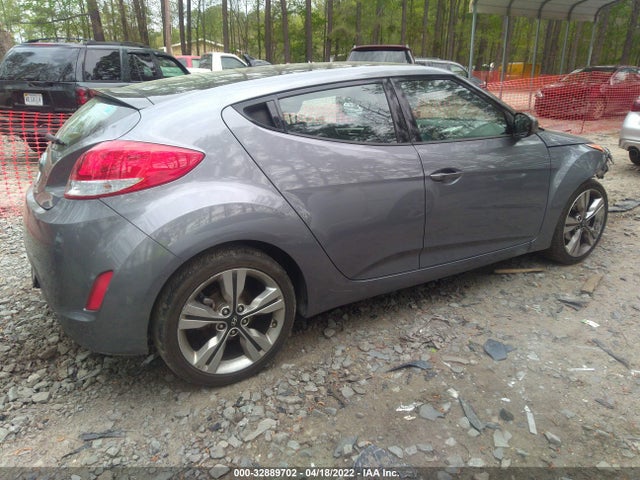 2016 Hyundai Veloster, VIN: KMHTC6AD9GU264194