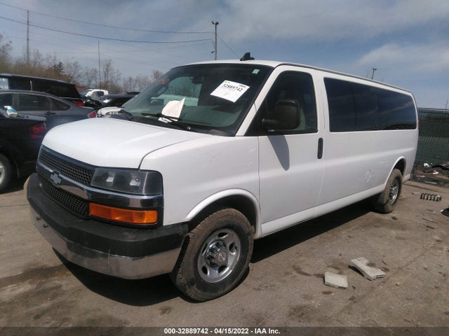 2018 Chevrolet Express, VIN: 1GAZGPFG0J1256384