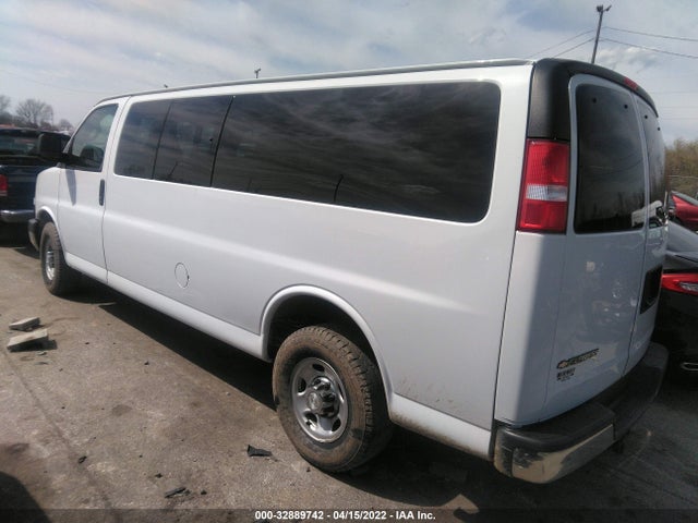 2018 Chevrolet Express, VIN: 1GAZGPFG0J1256384