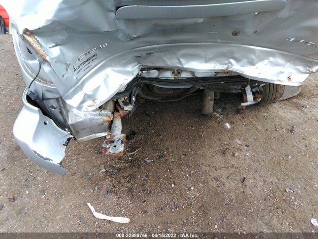 Dodge Caravan Sport 2002 2B4GP44R32R597306 Image 8