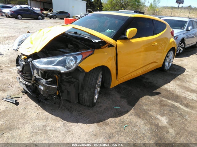 2015 Hyundai Veloster, VIN: KMHTC6AD1FU240938