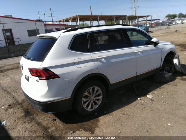 3VV3B7AX8JM176399 Volkswagen Tiguan Sel/se
