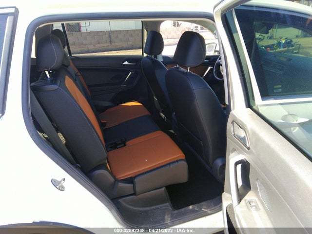 3VV3B7AX8JM176399 Volkswagen Tiguan Sel/se