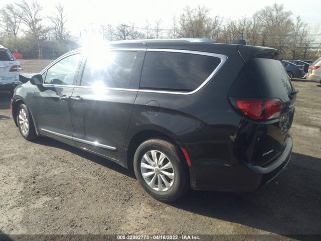 2018 Chrysler Pacifica, VIN: 2C4RC1EG3JR293443