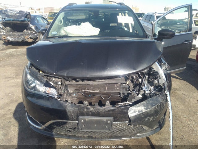 2018 Chrysler Pacifica, VIN: 2C4RC1EG3JR293443