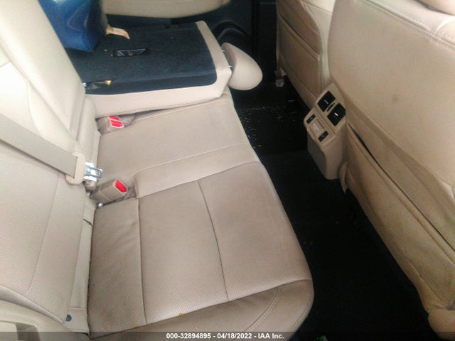 Subaru Outback 2018 4S4BSENC5J3245035 Image 8