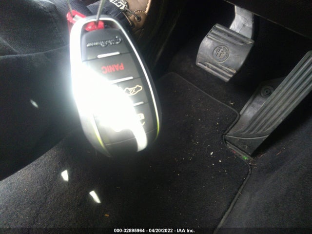 2020 Alfa Romeo Giulia, VIN: ZARFAMAN2L7636445