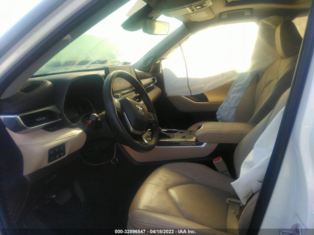 2020 Toyota Highlander, VIN: 5TDDBRCH8LS011900