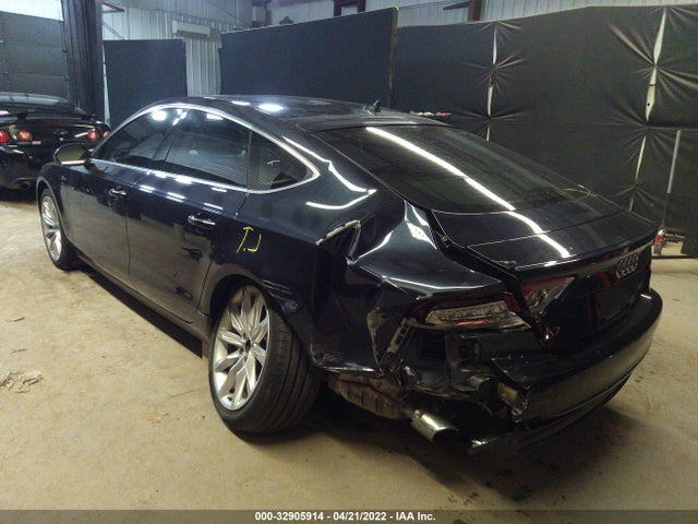 2015 Audi A7, VIN: WAUWGAFC6FN004415