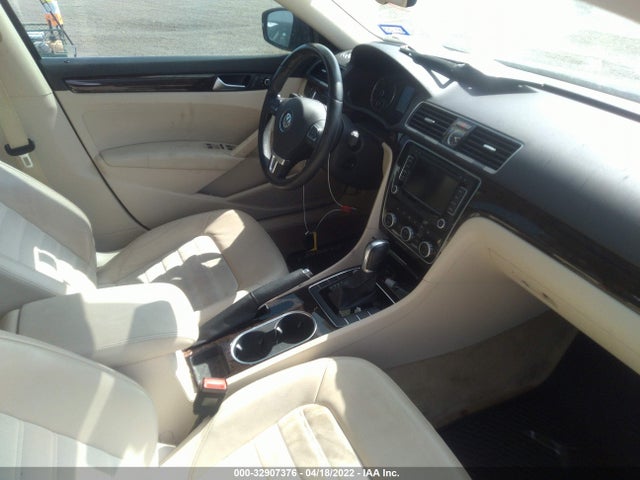 2015 Volkswagen CC, VIN: 1VWCV7A36FC072017