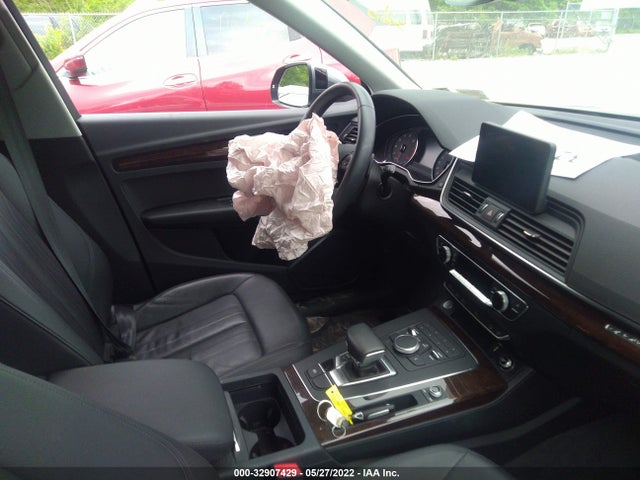 2020 Audi Q5, VIN: WA1ANAFY5L2076096
