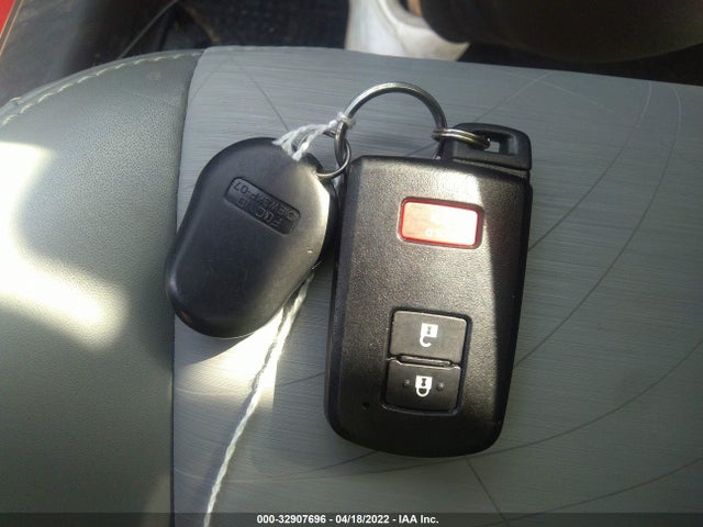 2015 Toyota Prius, VIN: JTDKDTB39F1107251