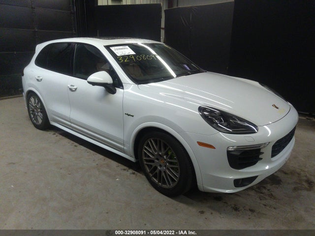 2018 Porsche Cayenne, VIN: WP1AE2A2XJLA71741