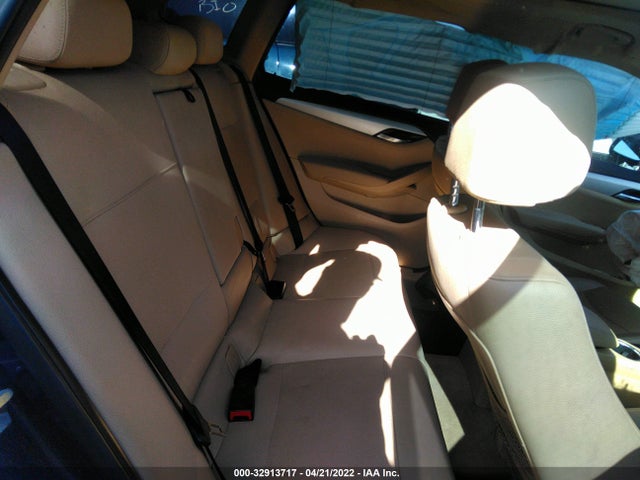2015 BMW X1, VIN: WBAVM1C56FVW58485